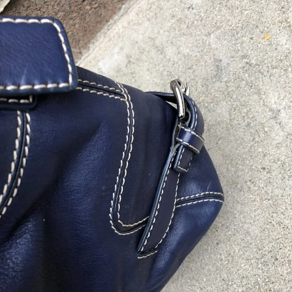 VTG MICHAEL KORS Full Leather Shoulder Purse Hand Bag Blue Bucket Design…​​​​
